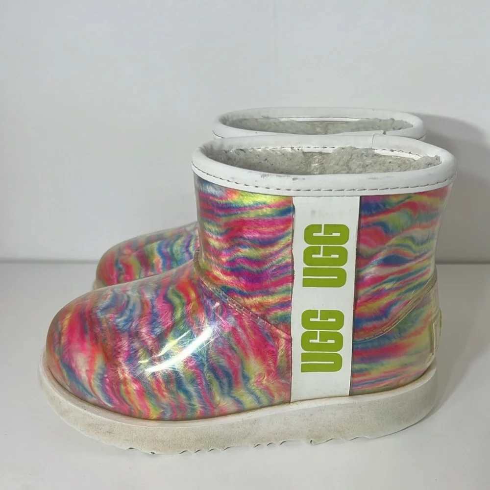 Girls Uggs Classic Clear mini boot in rainbow pattern.